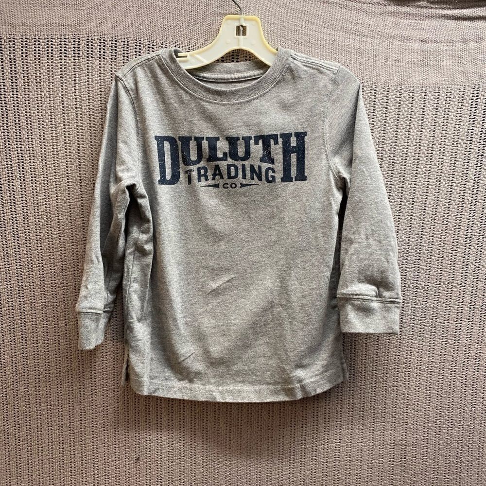 Boys Duluth trading Company gray long sleeve T-shirt